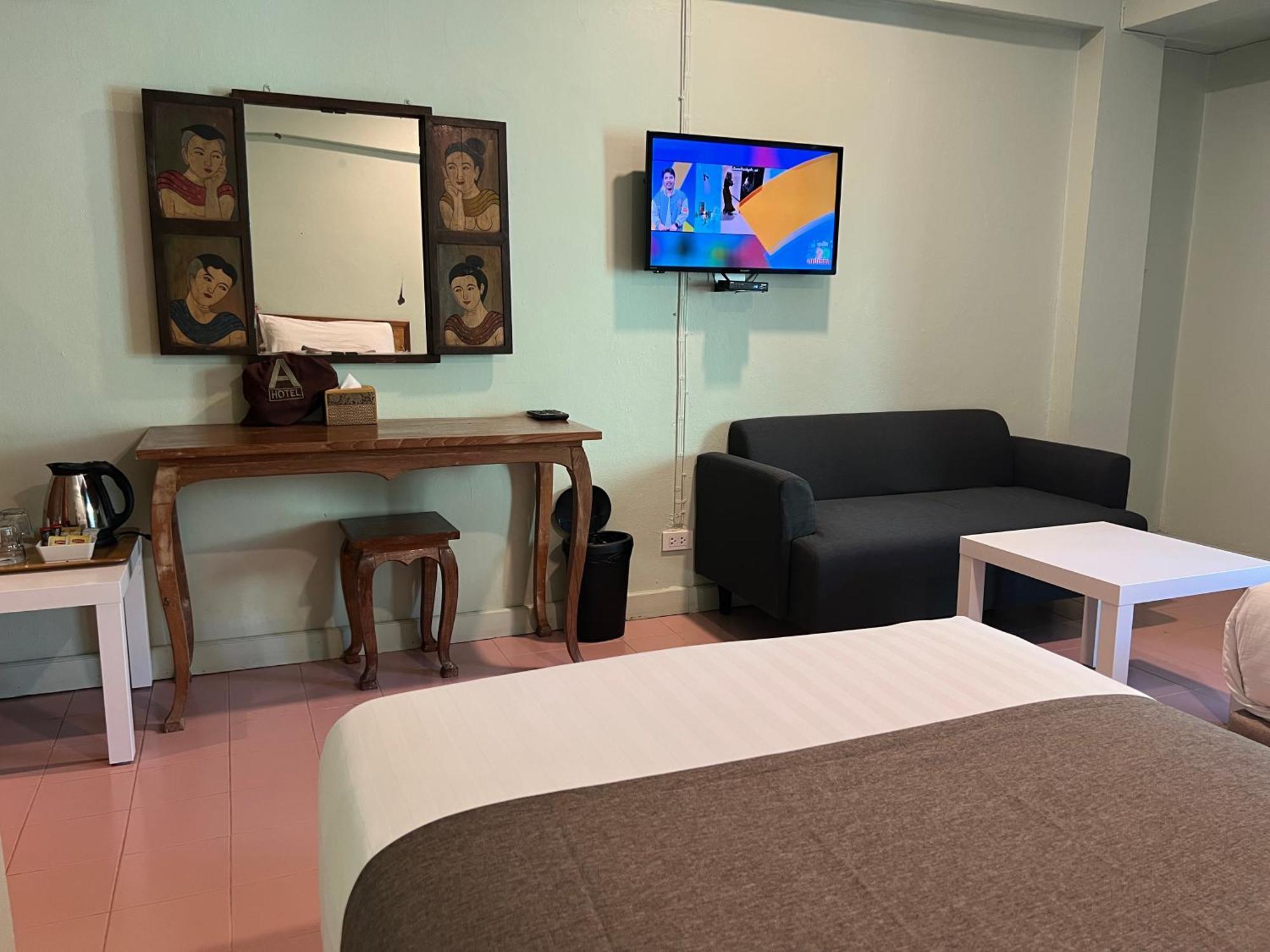 A Hotel Budget Чианг Сеeн Екстериор снимка