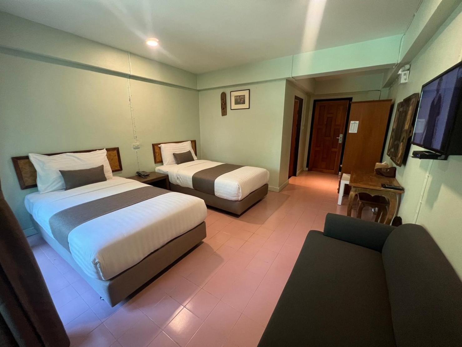 A Hotel Budget Чианг Сеeн Екстериор снимка
