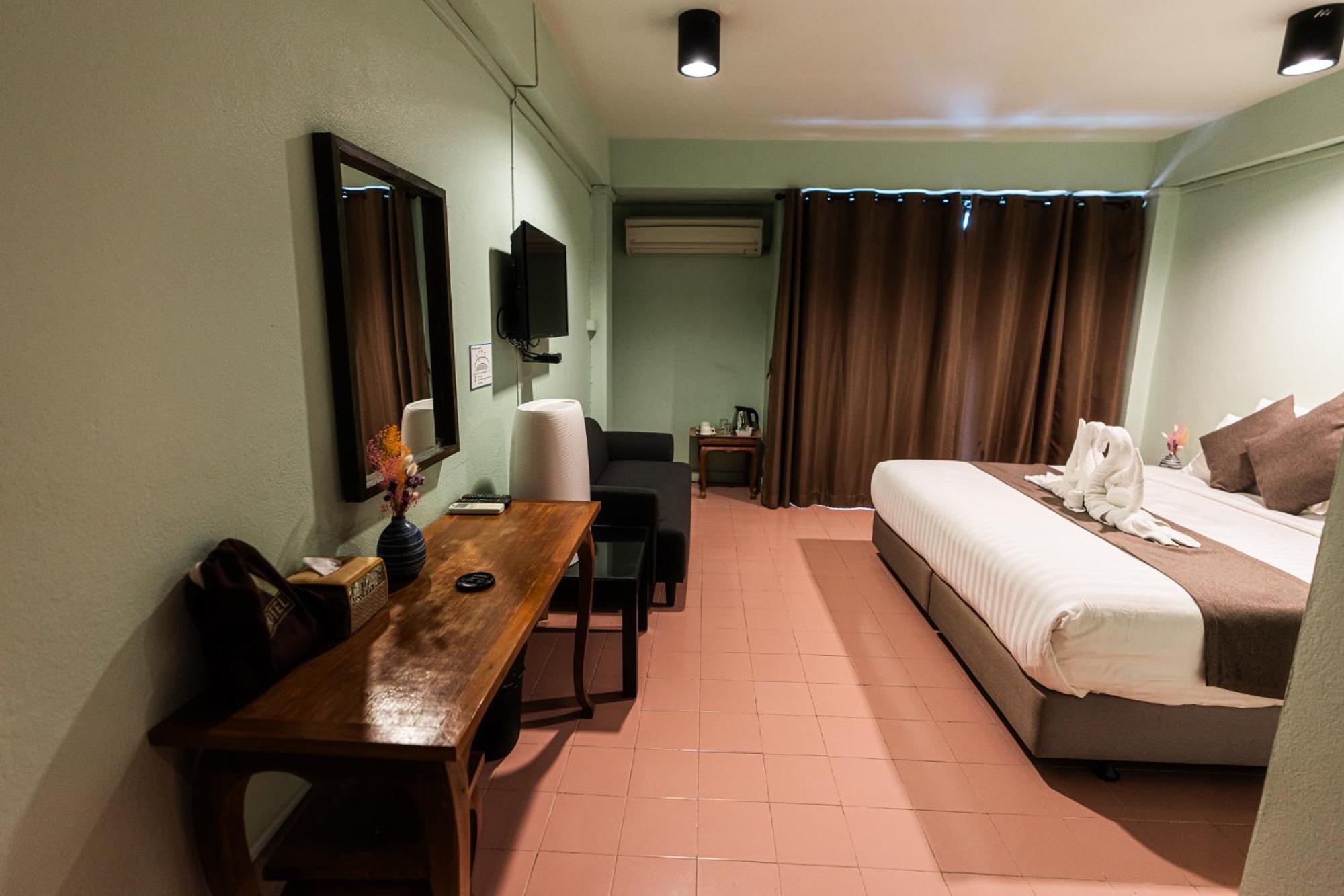 A Hotel Budget Чианг Сеeн Екстериор снимка